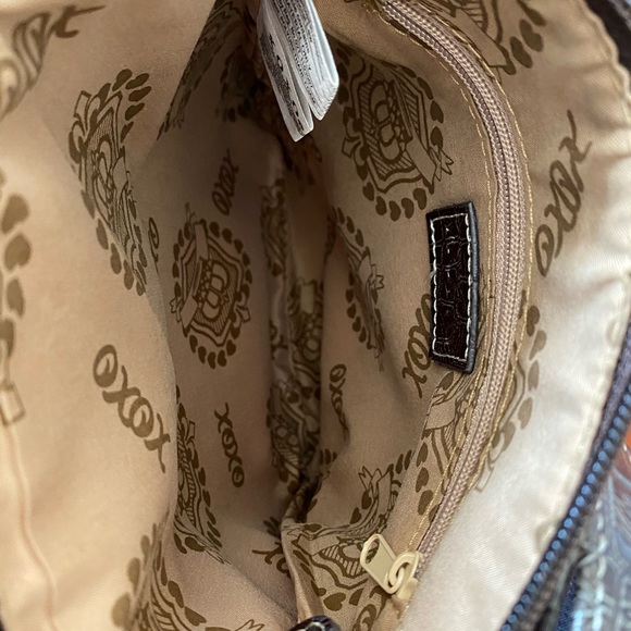 XOXO Brown Crossbody Purse - Picture 5 of 6